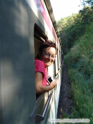 thumbs/0014---Erste-Zugfahrt-nach-Chiang-Mai--0154.jpg